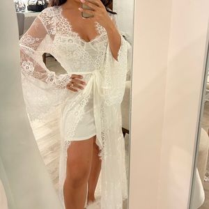Georgina Long Lace Robe in White